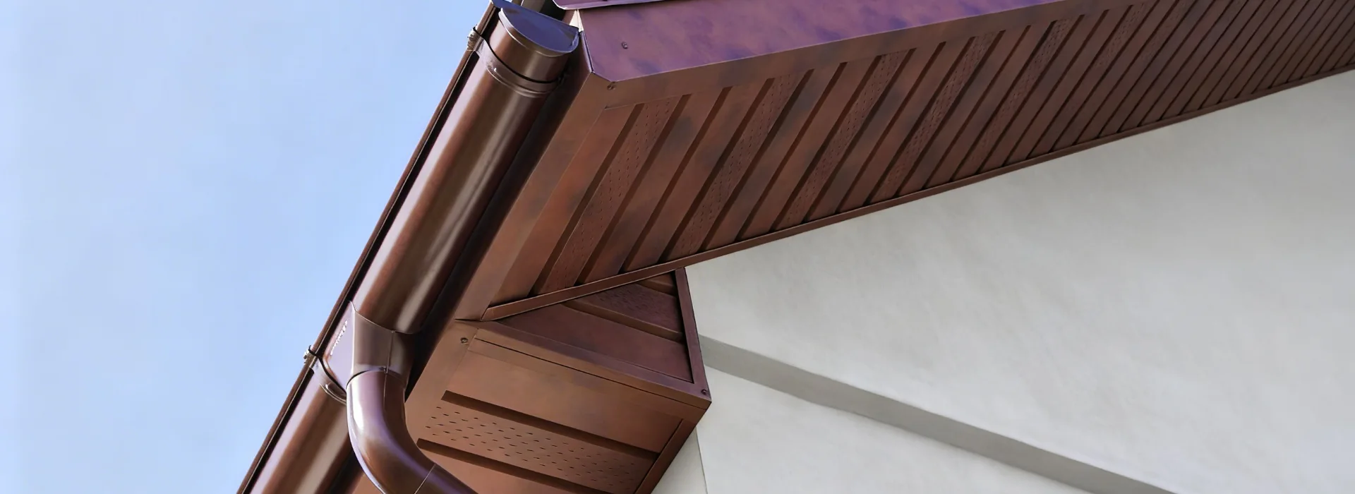 Софиты для подшивки кровли