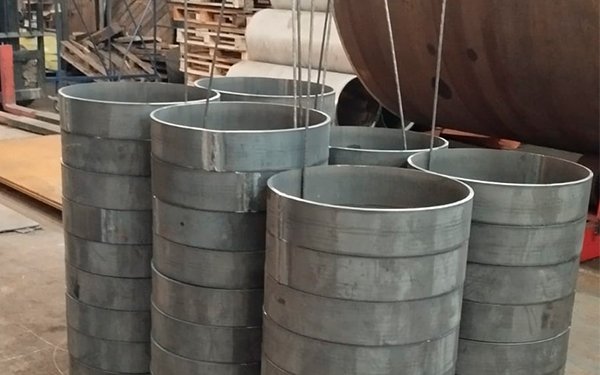 Металлические кольца из стали