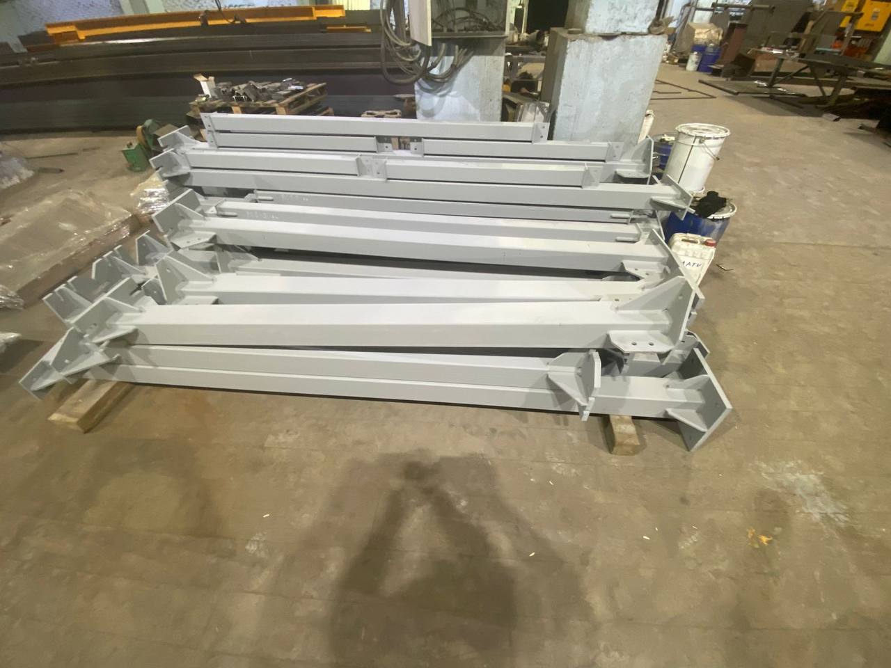 Изготовление металлоконструкций — стойки из стали Ст3