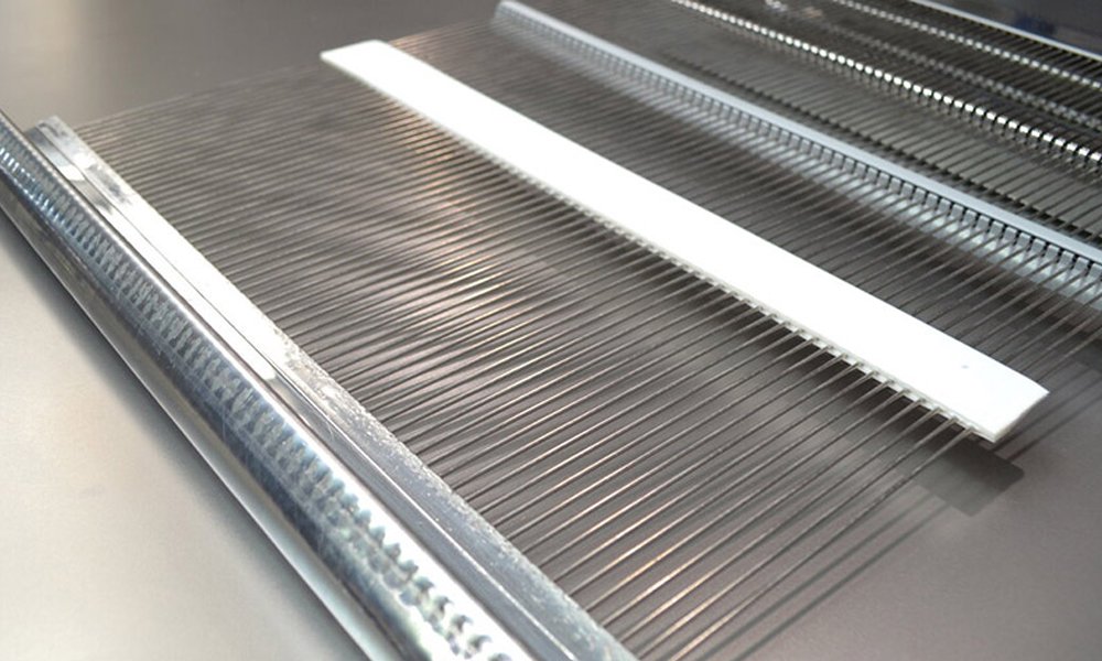 Сита струнные с пластиковыми передвижными перемычками