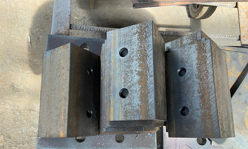 Уголки металлические