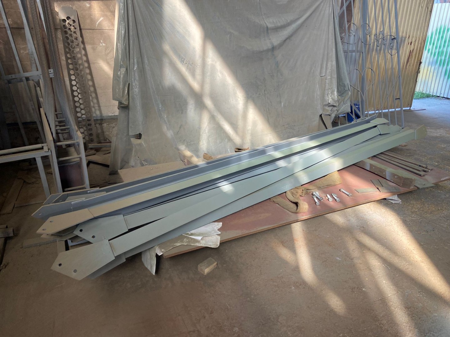 Узлы крепления металлоконструкций