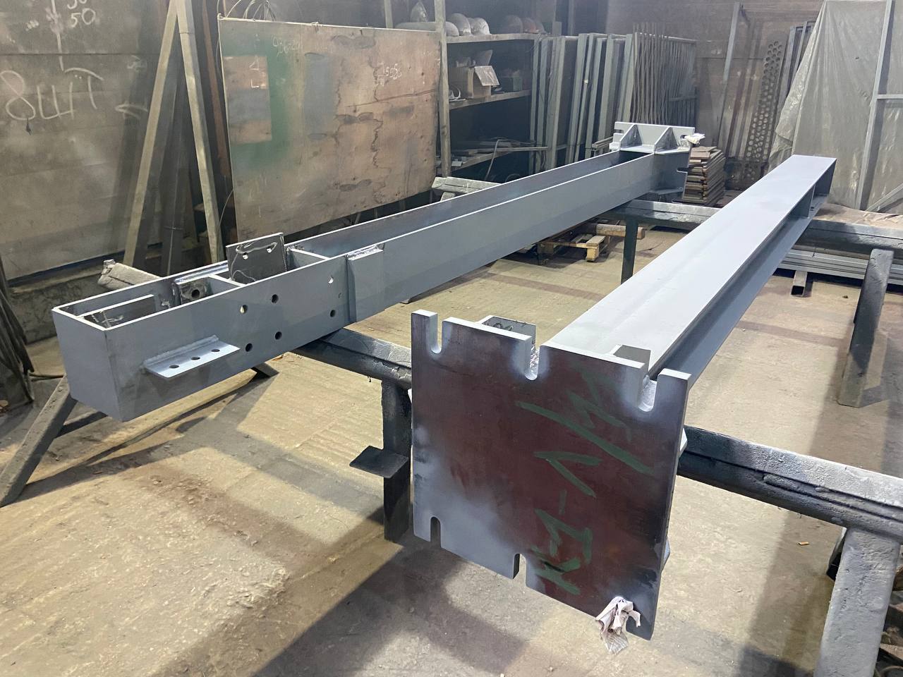 Стальные колонны