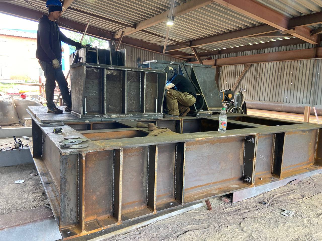 Рамы для оборудования