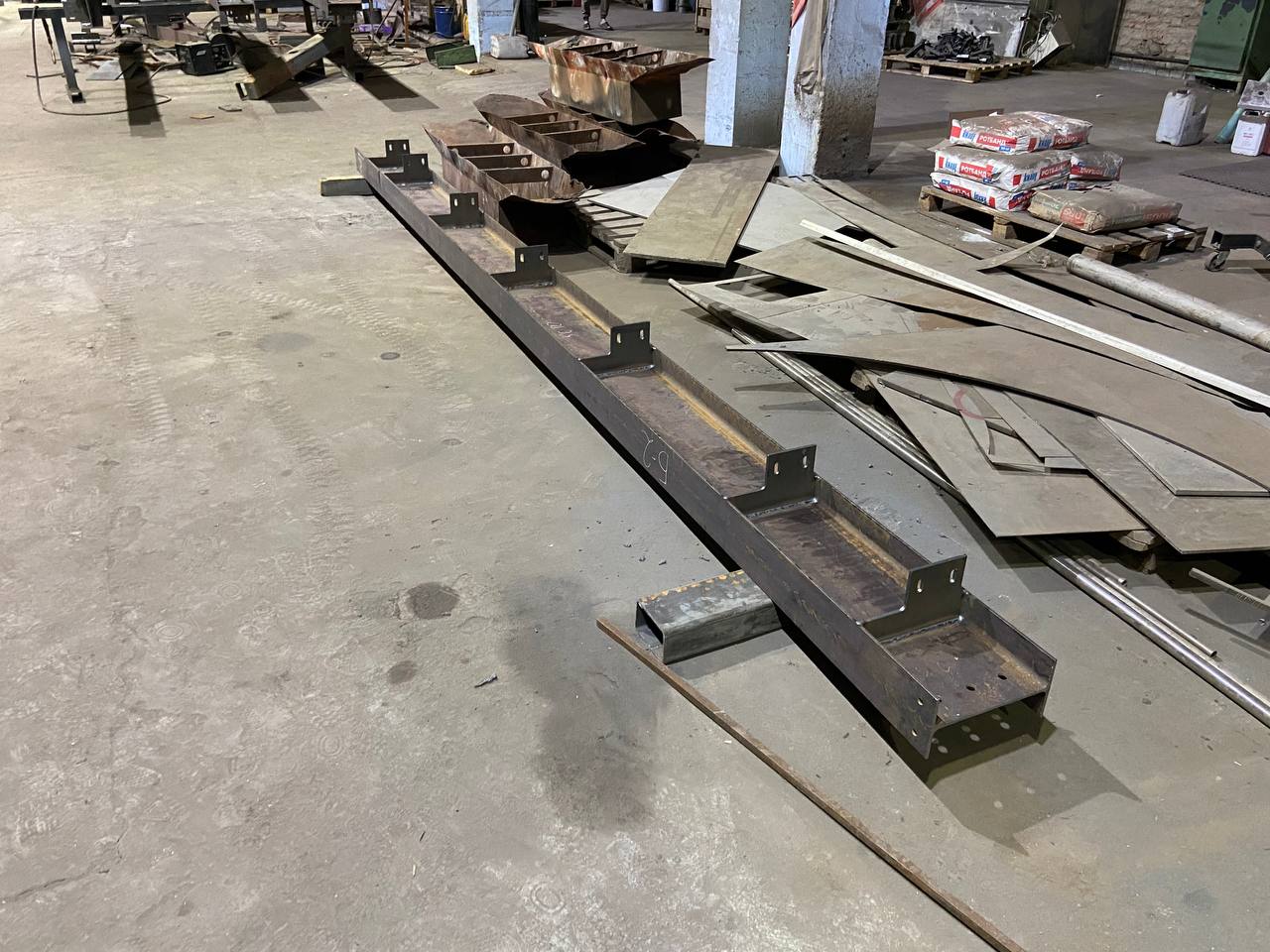 Балки перекрытия