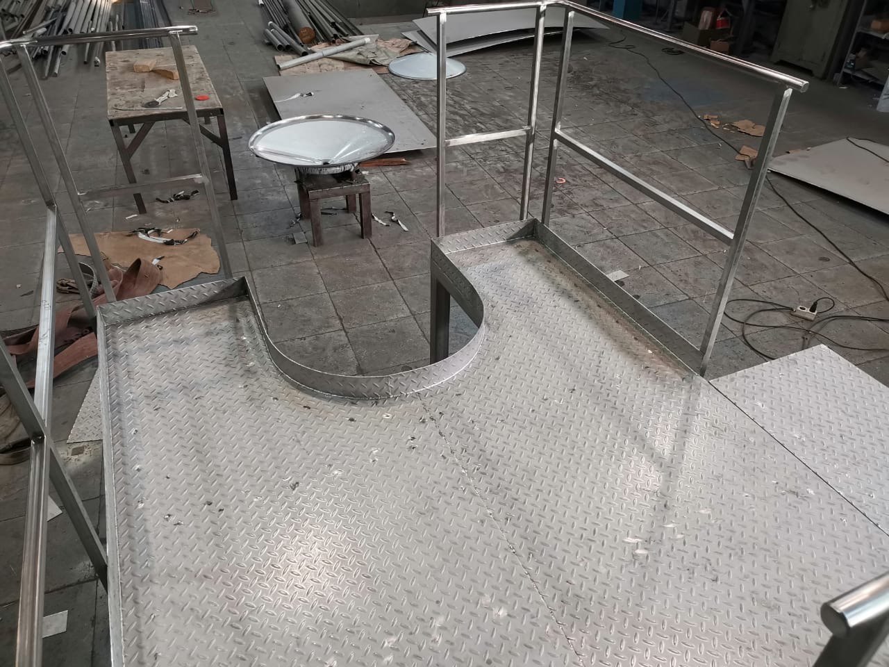 Изготовление площадок обслуживания