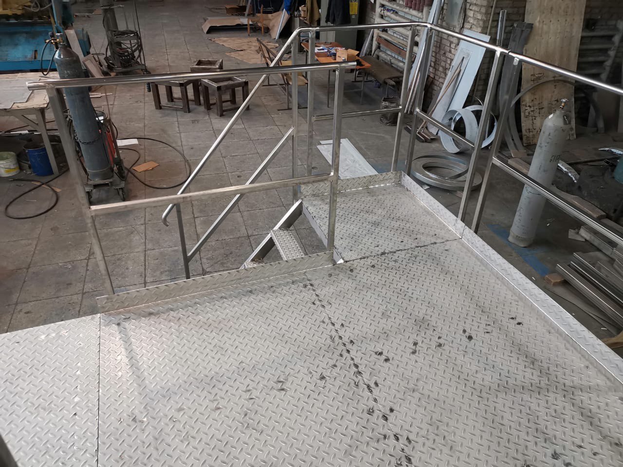 Изготовление площадок обслуживания