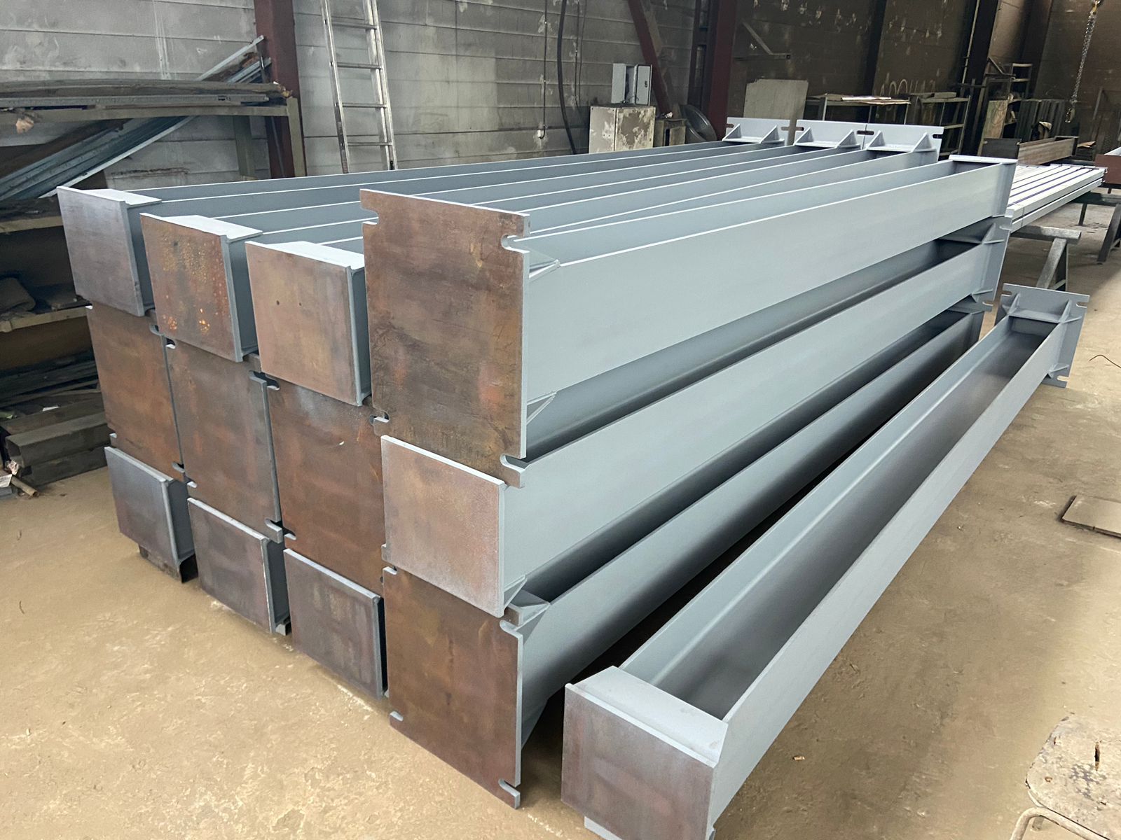 Изготовление колонн и фахверк под заказ