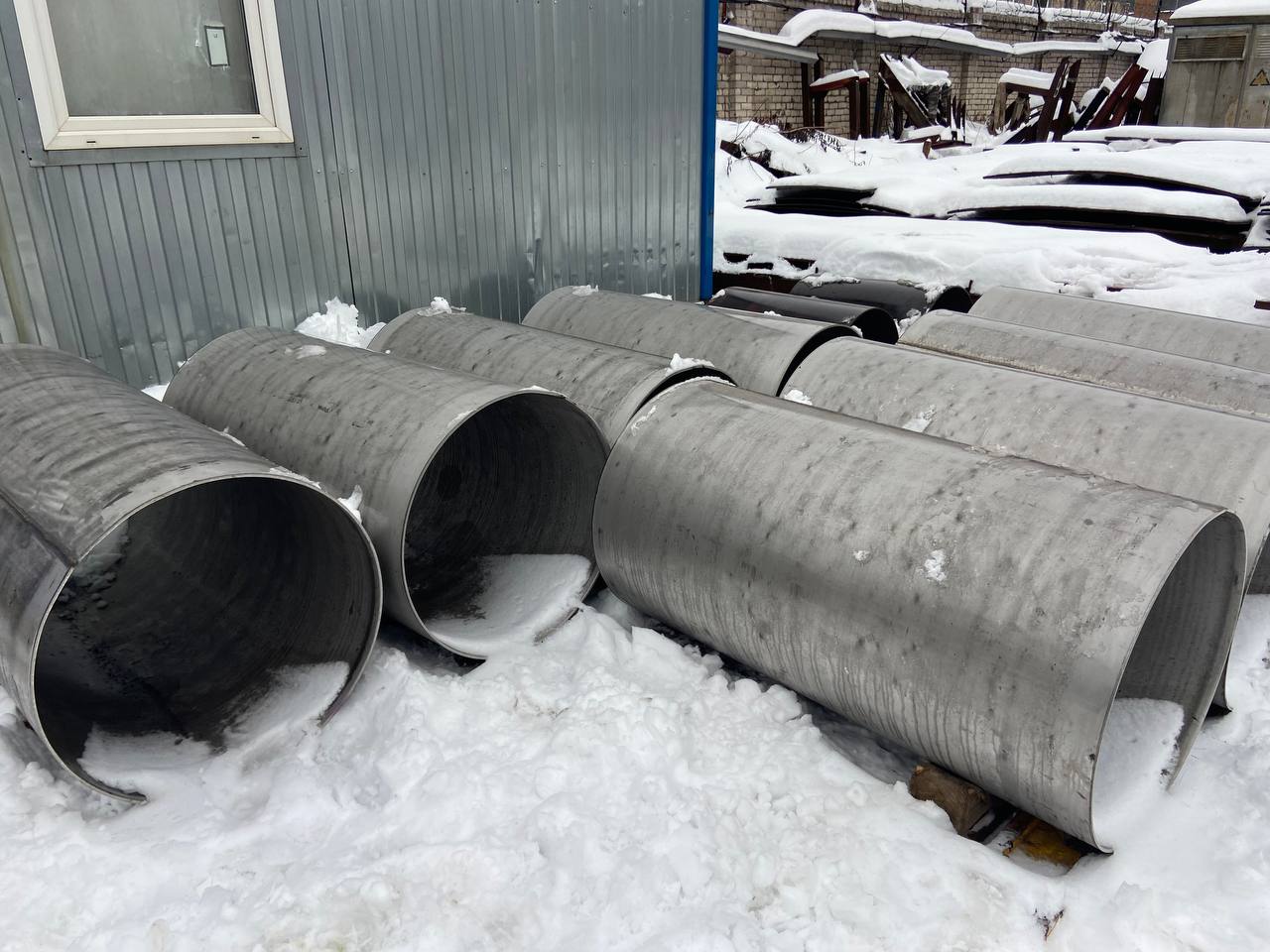 Изготовление обечаек из давальческого сырья - вальцовка и сварка обечаек из металла заказчика