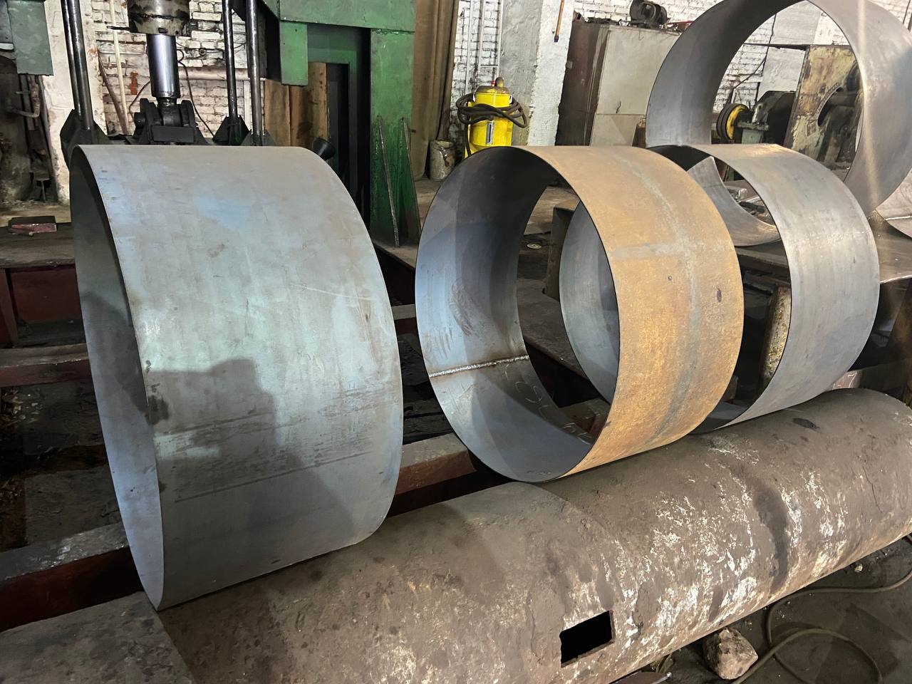 Обечайка 3 мм Ст3 - изготовление стальных обечаек из листового металла под заказ