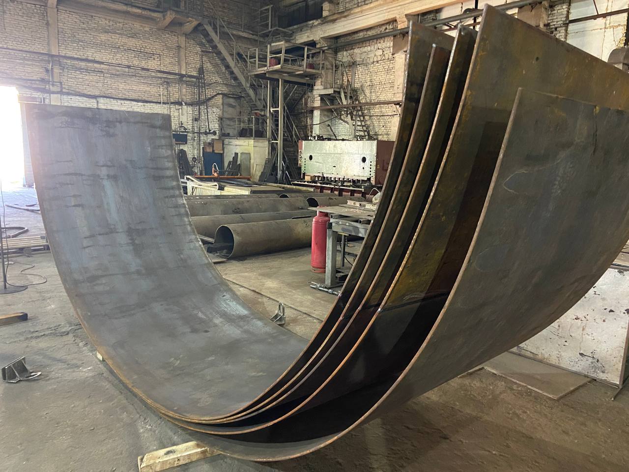 Изготовление полуколец из СТ3, R 2400м - В Москве и Области