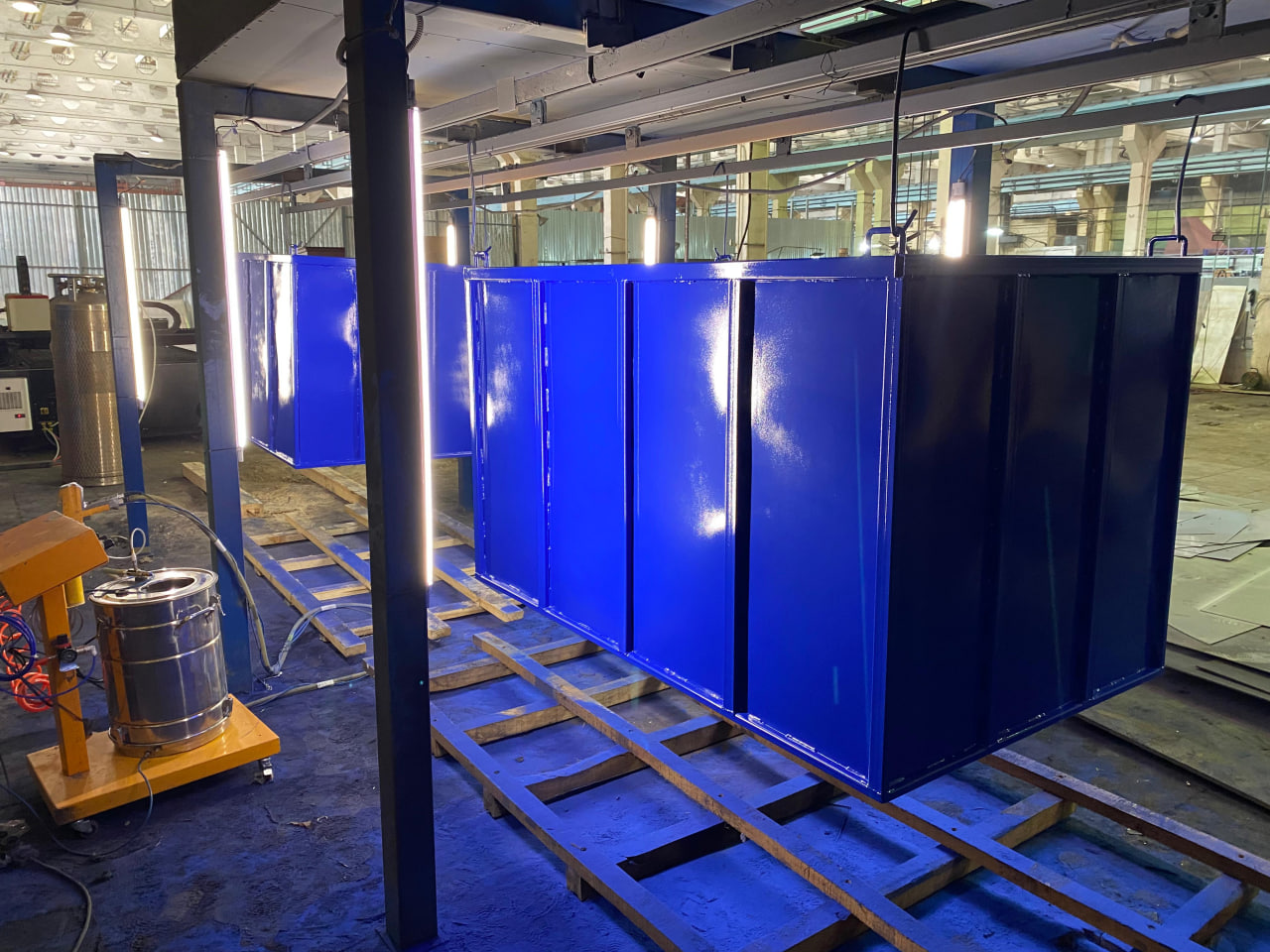 Изготовление тары для металлолома 1,7 м³ | Металлоконструкции для хранения и перевозки